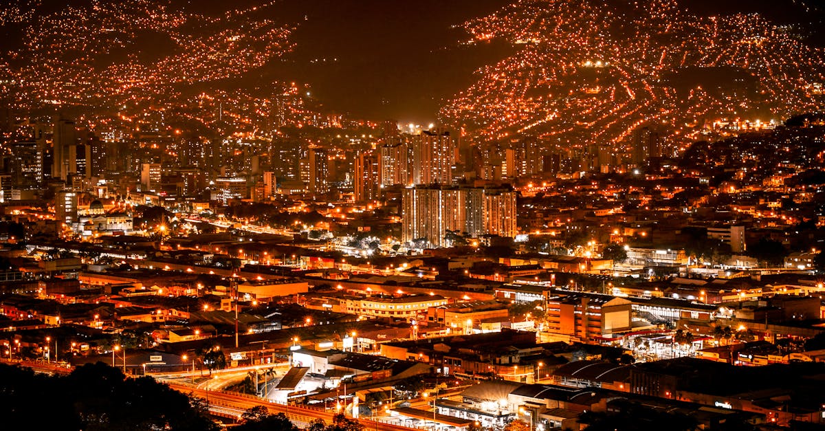 découvrez les quartiers vibrants et diversifiés qui composent notre ville. explorez les meilleures attractions, restaurants, et activités locales pour ressentir l'essence de chaque communauté. un guide indispensable pour les curieux et les aventuriers.