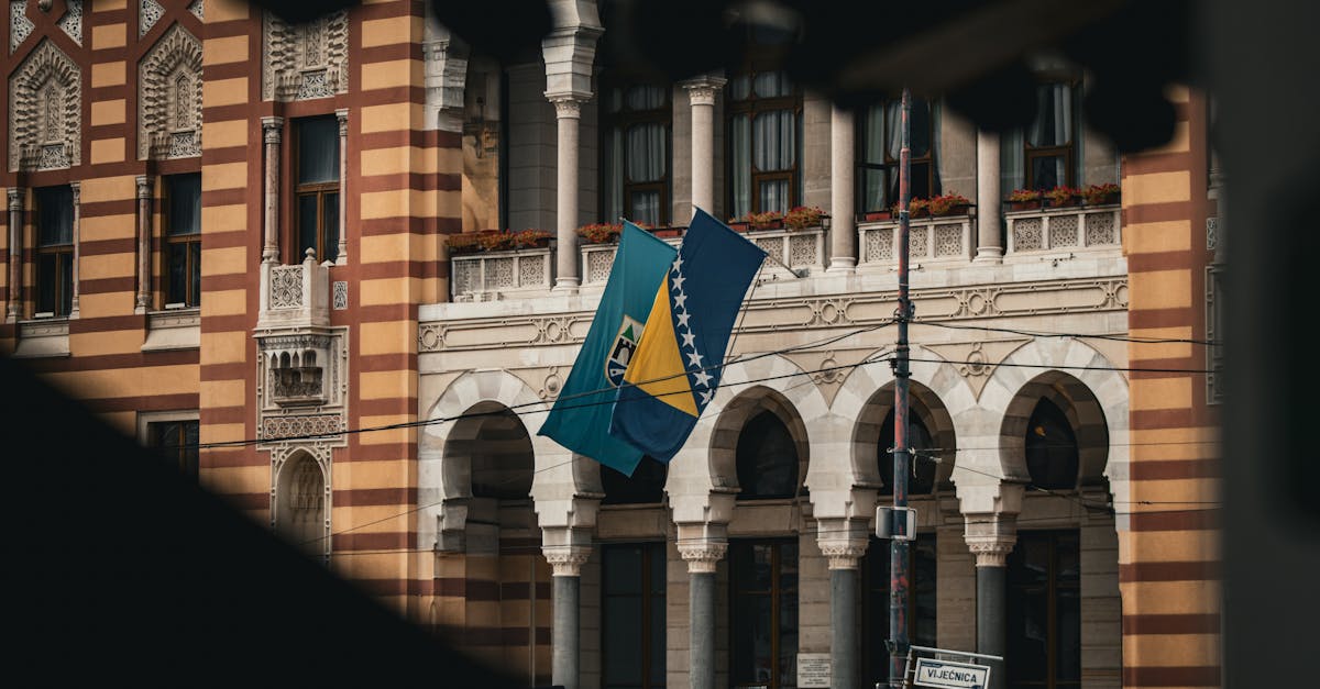 découvrez les dernières tendances architecturales qui transforment nos espaces de vie et de travail. explorez des styles innovants, des matériaux durables et des designs avant-gardistes qui reflètent un équilibre parfait entre esthétisme et fonctionnalité.