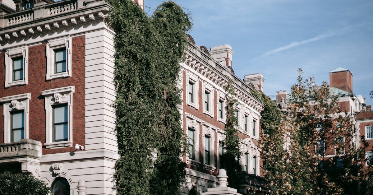 découvrez l'importance de l'évaluation immobilière pour déterminer la juste valeur de votre propriété. que ce soit pour une vente, un achat ou une succession, notre guide vous accompagnera dans les différentes méthodes d'évaluation et vous aidera à prendre des décisions éclairées.