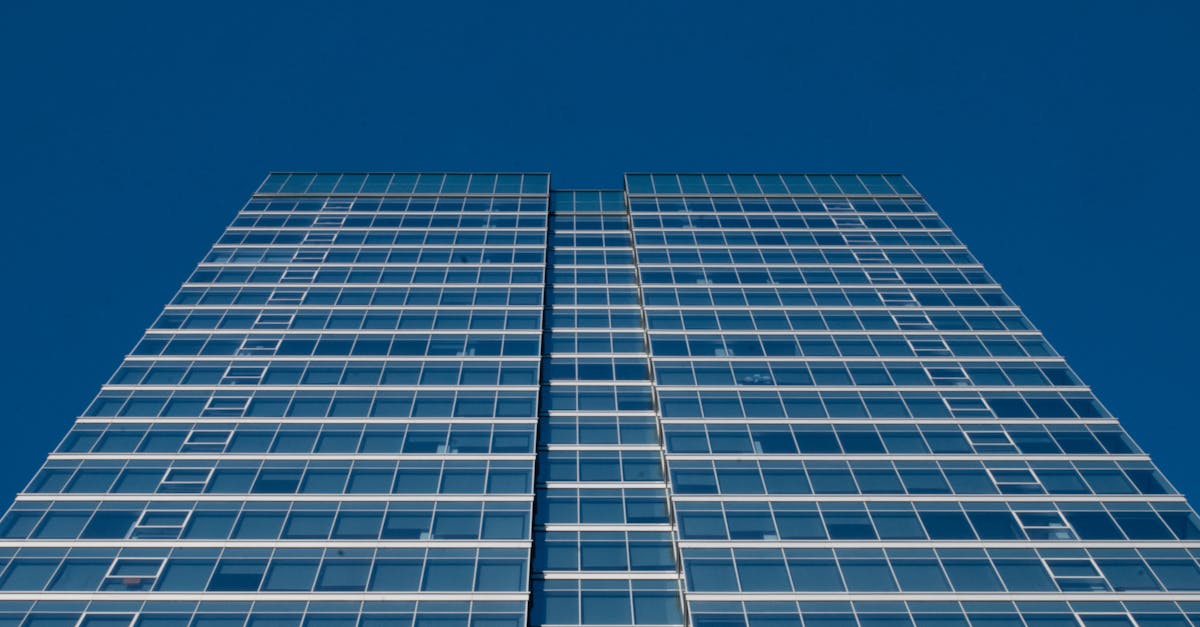 découvrez le marché de l'immobilier commercial, ses tendances, opportunités et bonnes pratiques pour investir intelligemment. explorez des conseils sur l'achat, la vente et la gestion de biens commerciaux afin de maximiser votre rendement.