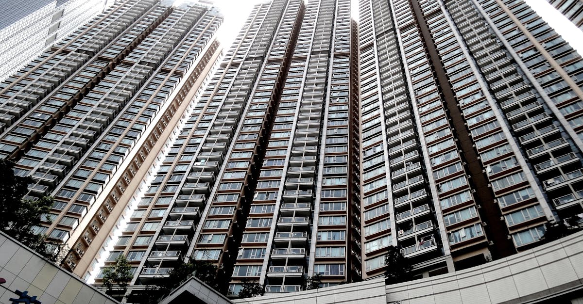 plongez dans le monde de l'urbanisme, une discipline essentielle qui façonne nos villes et nos espaces de vie. découvrez comment l'aménagement du territoire, la planification des infrastructures et le design urbain contribuent à créer des environnements durables, fonctionnels et esthétiques. explorez les défis contemporains et les innovations qui transforment nos espaces urbains pour répondre aux besoins des générations futures.