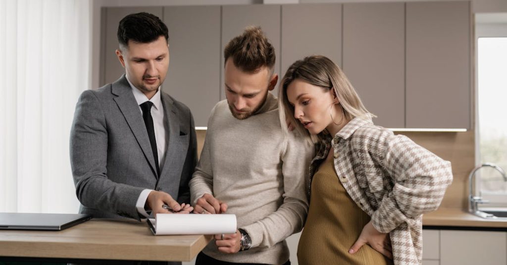 découvrez nos conseils essentiels pour acheter une maison en toute sérénité. que vous soyez primo-accédant ou investisseur, trouvez toutes les informations sur le financement, les démarches administratives et les meilleures pratiques pour réussir votre achat immobilier.