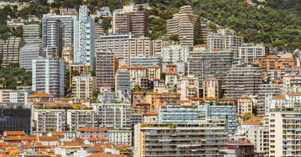 découvrez nos offres de location de bureaux flexibles et adaptés à vos besoins. profitez d'espaces de travail modernes, bien situés et équipés pour favoriser la productivité de votre entreprise. louez un bureau dès aujourd'hui !