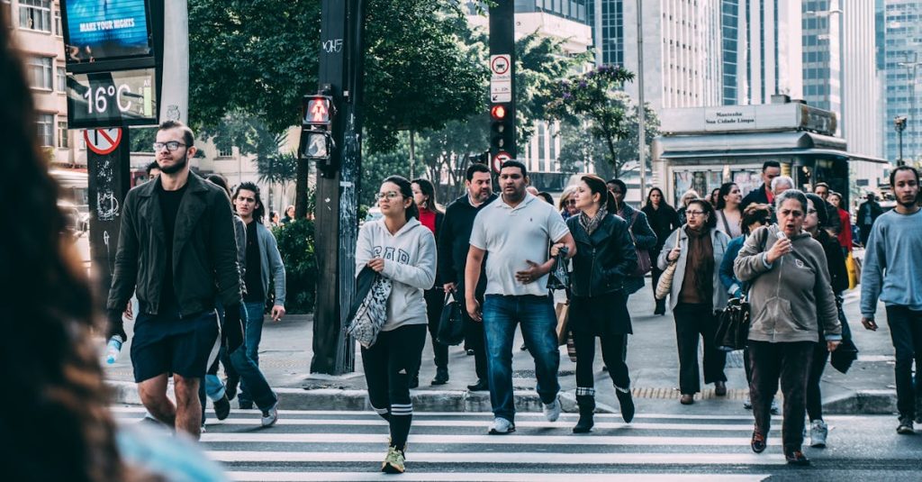 découvrez l'importance des communautés dans notre société moderne. explorez comment elles favorisent les échanges, le soutien mutuel et le partage des connaissances, tout en renforçant les liens sociaux et en améliorant la qualité de vie.