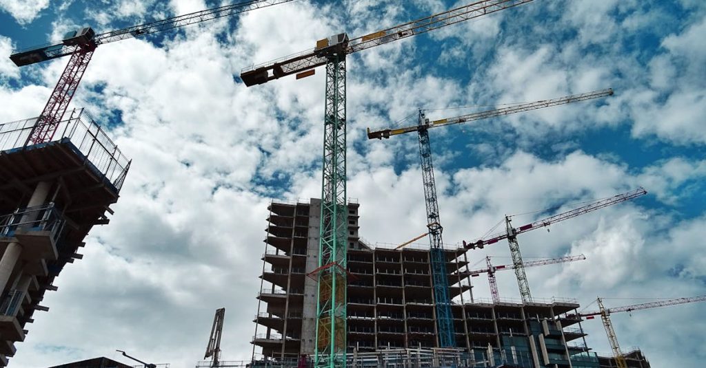 découvrez l'univers de la construction : tendances, techniques, matériaux innovants et conseils pratiques pour vos projets de bâtiment. transformez vos idées en réalité avec notre expertise.