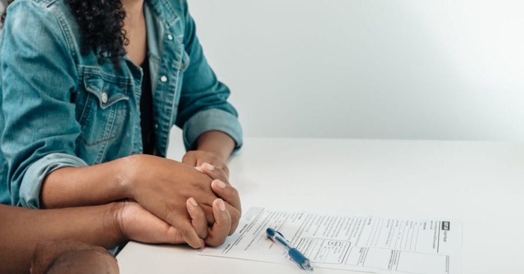 découvrez notre guide complet sur la documentation immobilière, essentiel pour naviguer dans le monde de l'immobilier. apprenez à maîtriser les contrats, les actes de vente et les autres documents nécessaires pour sécuriser vos transactions. simplifiez vos démarches et informez-vous sur les meilleures pratiques en matière de documentation dans le secteur immobilier.