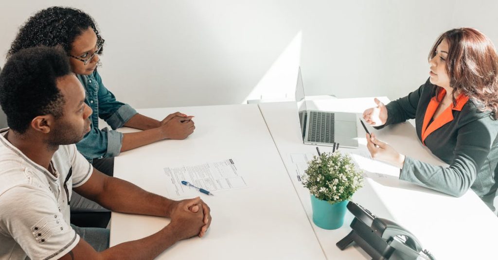 découvrez notre expertise en immobilier : conseils personnalisés, analyses approfondies et solutions sur mesure pour optimiser votre investissement et réussir dans le marché immobilier.
