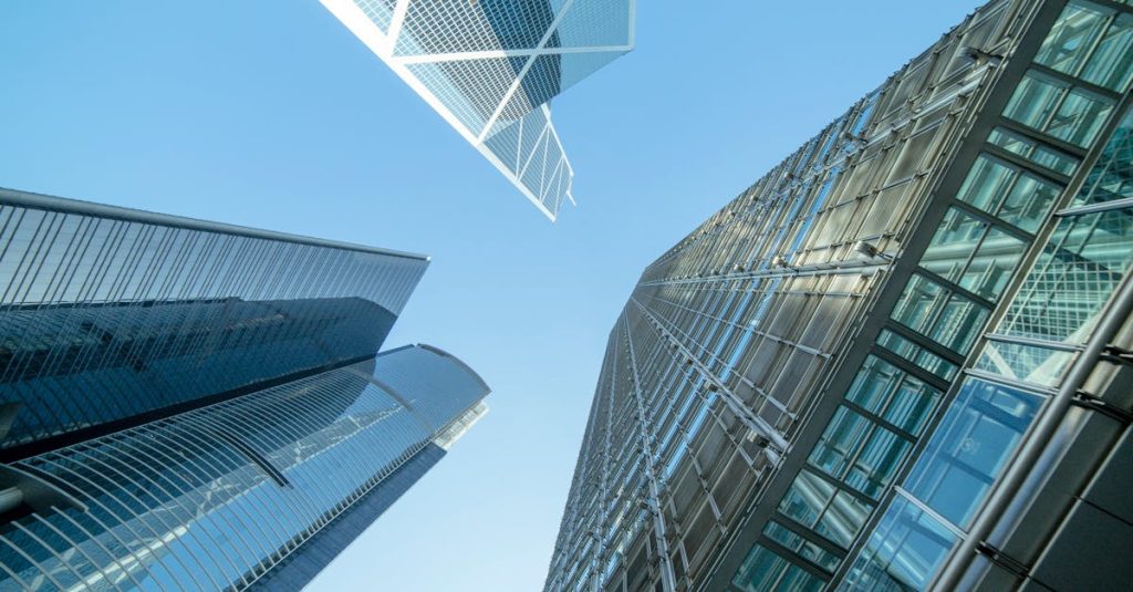 découvrez les opportunités d'investissement dans l'immobilier commercial, y compris les bureaux, les commerces et les espaces industriels. maximisez votre rendement et restez informé des tendances du marché.