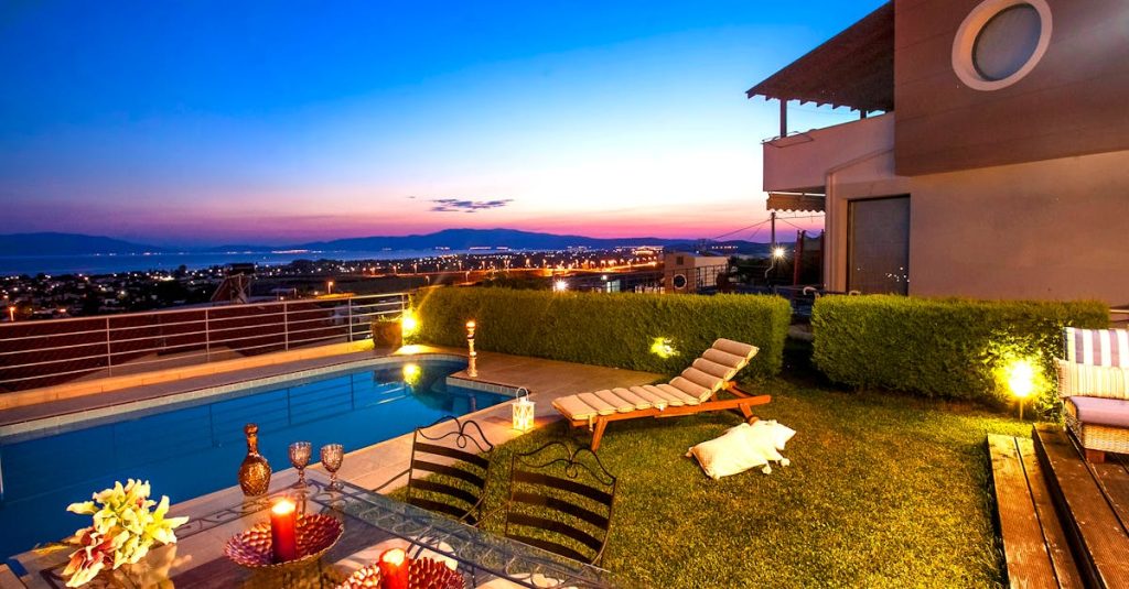 découvrez votre maison de vacances idéale avec notre sélection de destinations enchanteuses, offrant confort et détente. parfait pour des séjours en famille ou entre amis, trouvez l'évasion parfaite pour des souvenirs inoubliables.