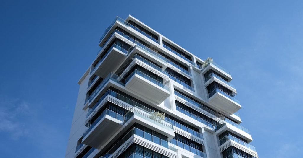 découvrez les dernières tendances du marché immobilier, des conseils d'experts pour acheter ou vendre votre bien, et des informations essentielles pour investisseurs. plongez dans l'univers de l'immobilier et prenez des décisions éclairées.