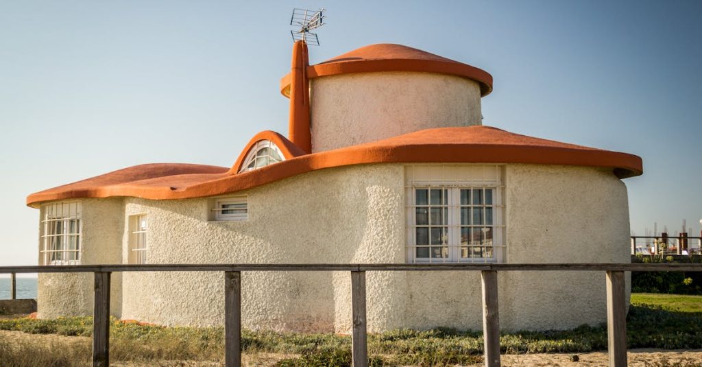 découvrez nos propriétés en bord de mer, offrant des vues imprenables sur l'océan et un accès direct à des plages de sable fin. idéales pour une résidence principale ou un investissement, ces maisons côtières allient luxe et tranquillité. explorez un mode de vie où chaque jour rime avec sérénité et beauté naturelle.