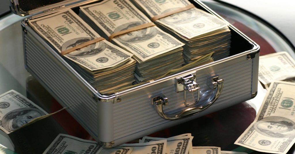 découvrez les meilleures stratégies d'investissement pour faire fructifier votre patrimoine. informez-vous sur les différentes options disponibles, des actions aux obligations, et apprenez à optimiser votre portefeuille pour atteindre vos objectifs financiers.