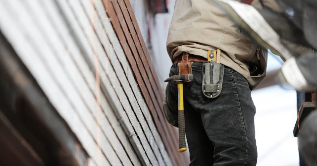 découvrez nos services de rénovation pour transformer votre espace de vie. que ce soit pour moderniser votre intérieur, rénover une pièce ou optimiser votre maison, notre équipe d'experts vous accompagne à chaque étape. obtenez un devis personnalisé dès maintenant !