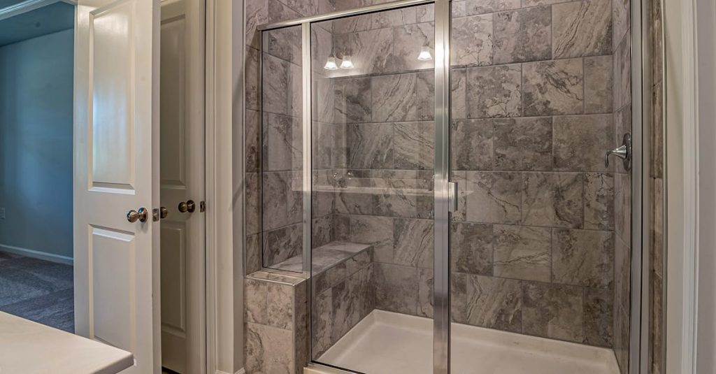 découvrez comment transformer votre ancien bien immobilier en un espace moderne et fonctionnel grâce à nos conseils expert en rénovation de propriété. améliorez la valeur de votre maison tout en créant un lieu qui vous ressemble.