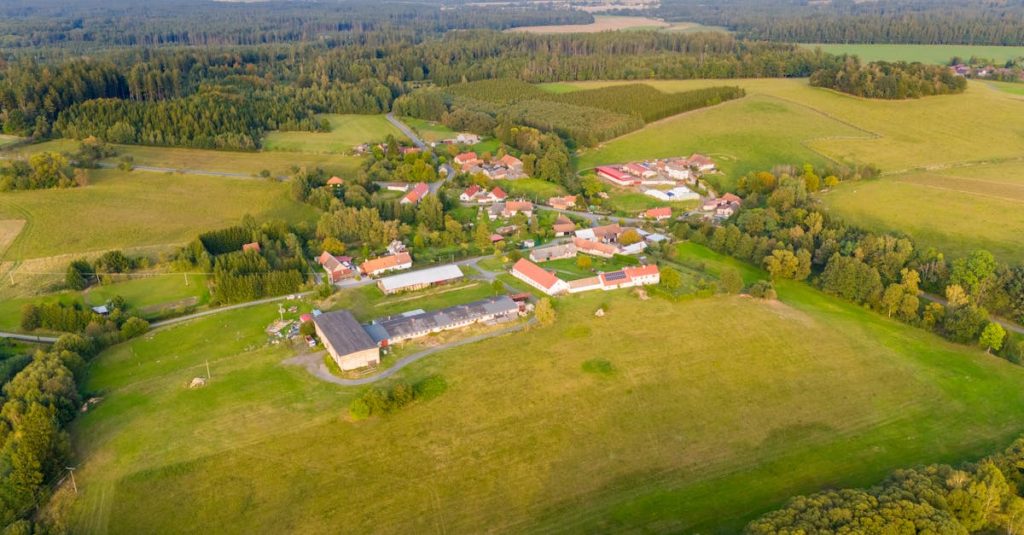 découvrez des terrains à vendre, offrant une multitude d'opportunités pour construire votre rêve ! que vous recherchiez un espace pour un projet résidentiel, commercial ou agricole, explorez notre sélection variée de parcelles disponibles dans des emplacements privilégiés.