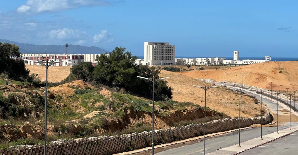 découvrez les principes de l'urbanisme, une discipline essentielle pour concevoir et organiser les espaces urbains, améliorer la qualité de vie des habitants et promouvoir un développement durable et harmonieux des villes.