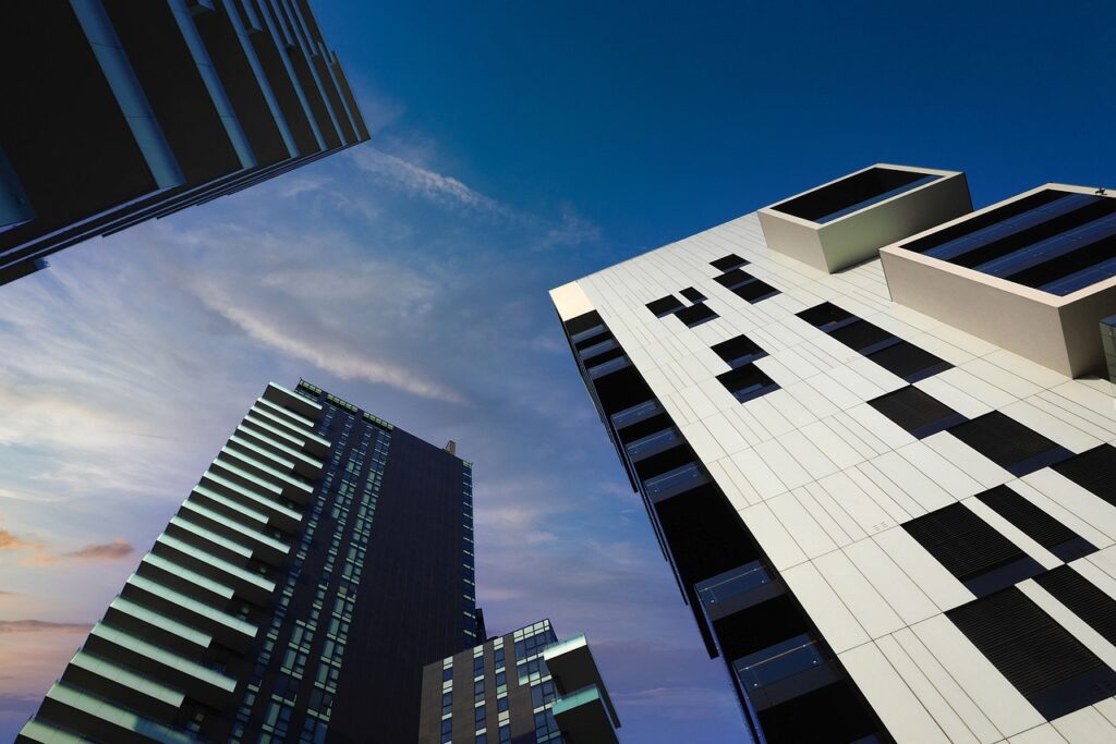 découvrez tout l'univers de l'immobilier : conseils d'achat, tendances du marché, astuces pour vendre votre maison, investissements rentables et bien plus encore. réalisez vos projets immobiliers en toute sérénité.